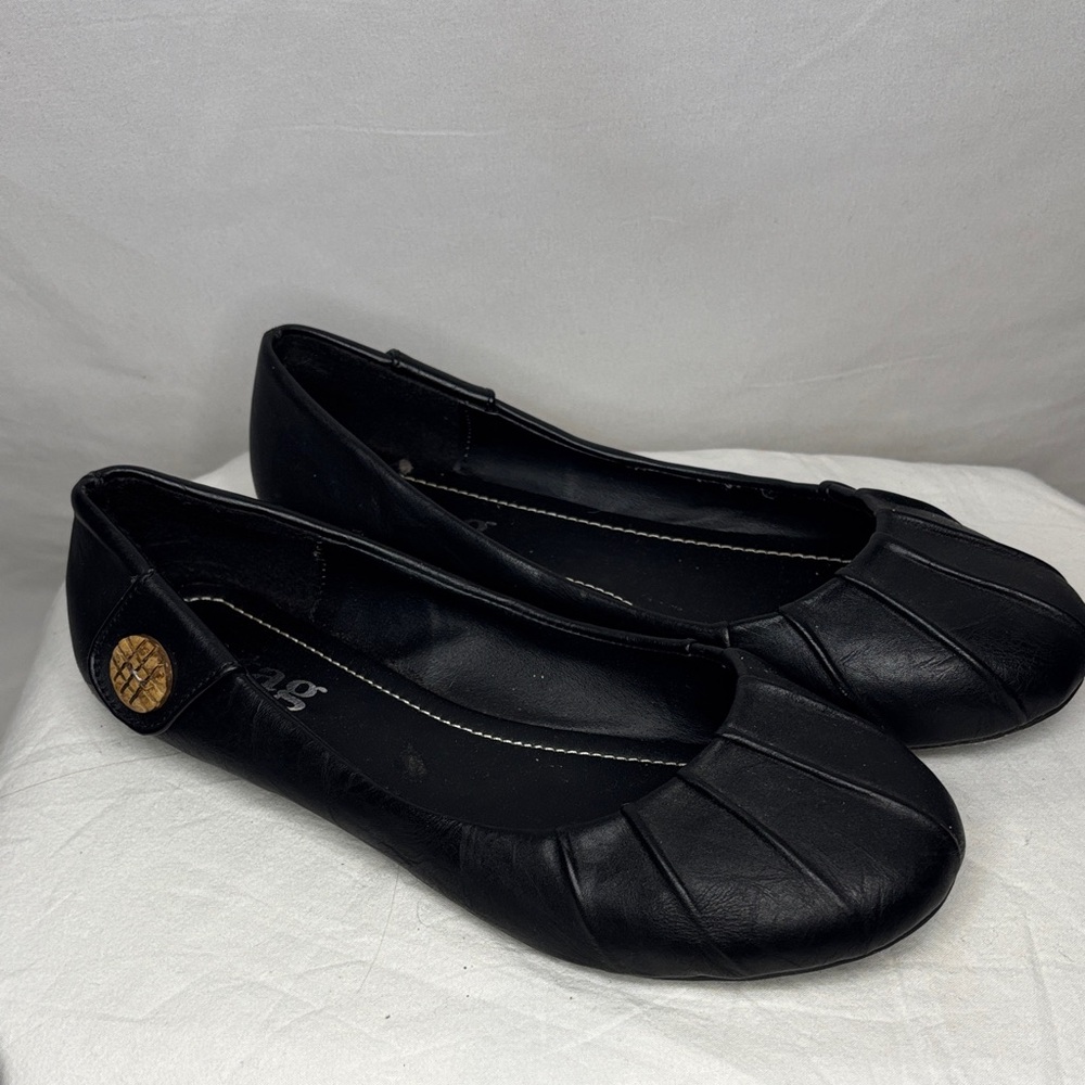 Classic Black Women's Flats with button Detail